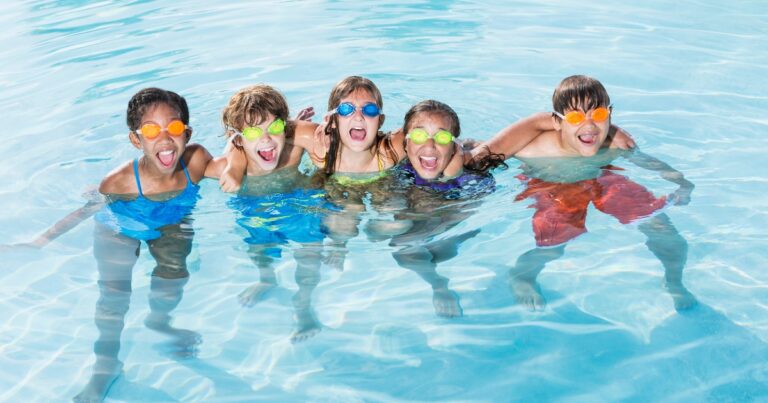 Swimming pool lessons for kids in San Luis Obispo